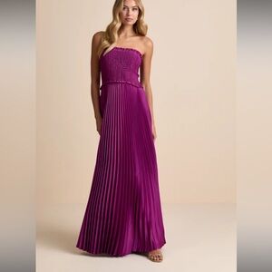 NWT Lulu's Strapless Pleated Maxi Dress in Magenta